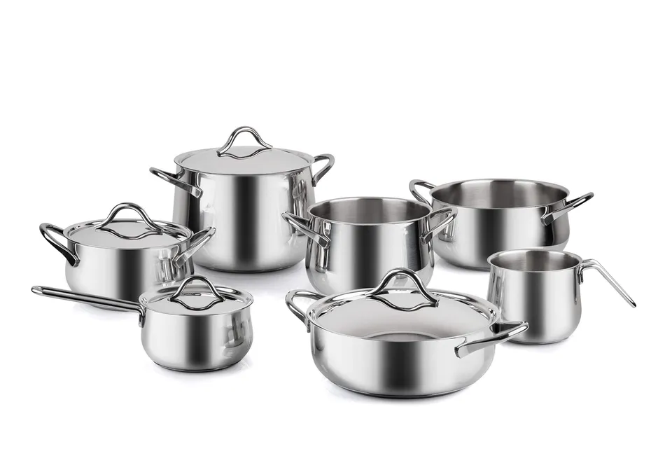 barazzoni-batteria-11-pezzi-bombata-acciaio-inox-18-10-triplo-fondo-induzione-co image 1