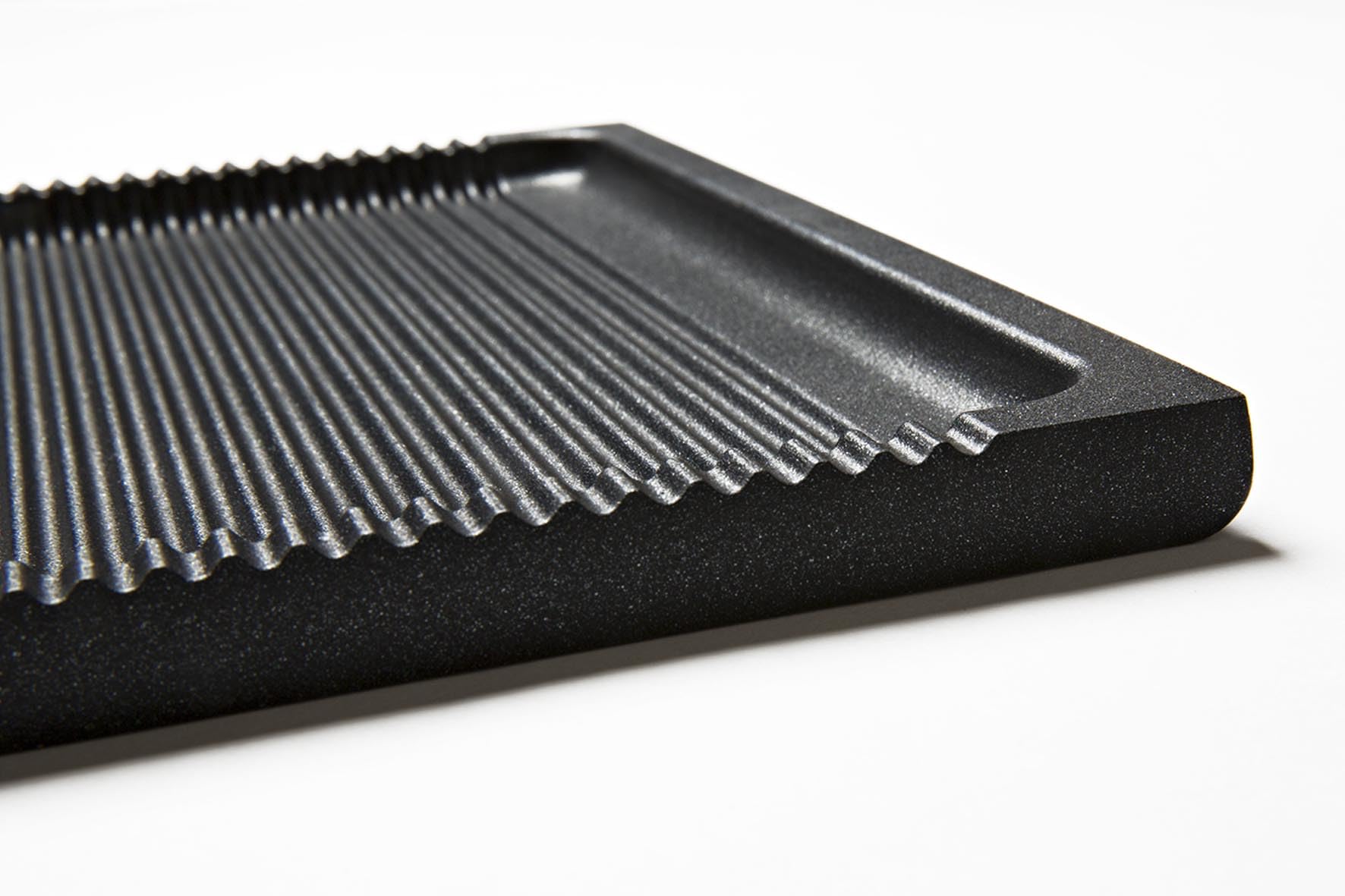 risoli-bbq-piastra-grill-antiaderente-38x22-cm-in-alluminio-fuso-riciclato-6-mm- image 2